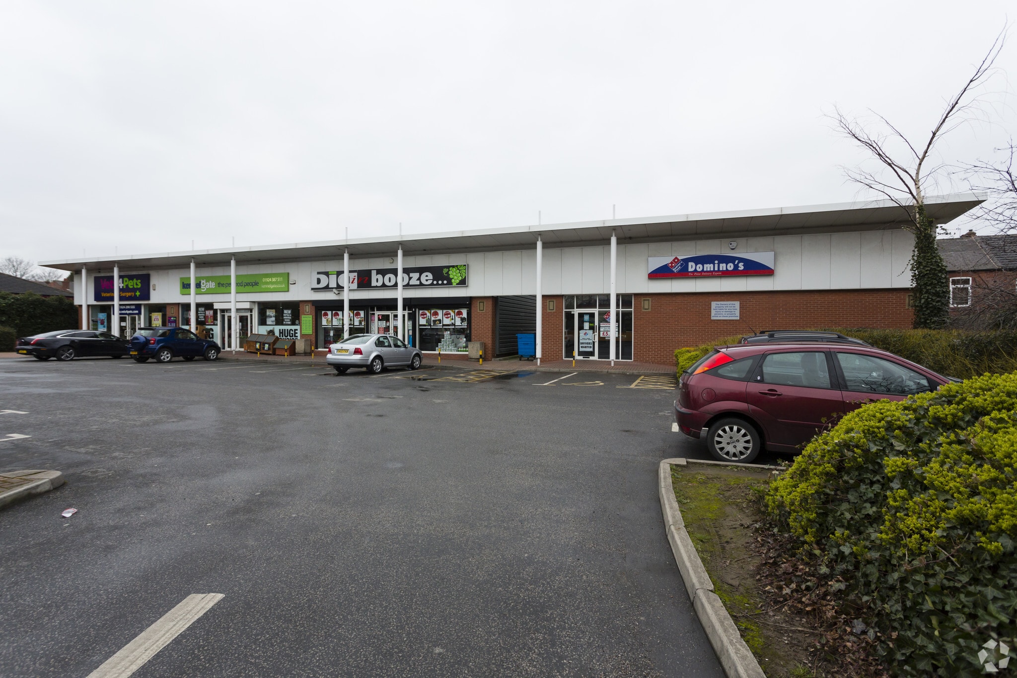 106-118 Horbury Rd, Wakefield for lease Primary Photo- Image 1 of 4