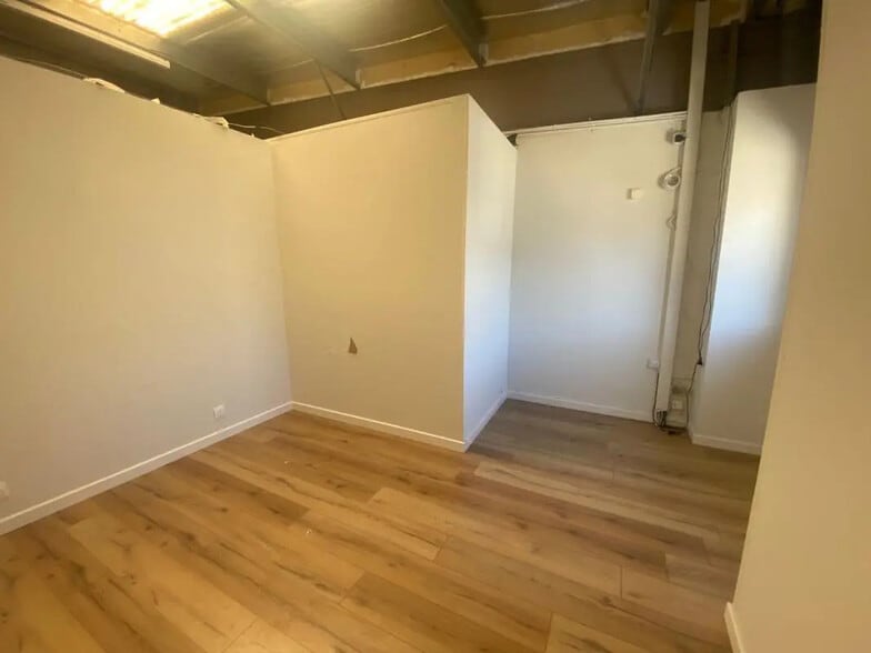 Industriel dans La Ciotat à louer - Photo intérieure - Image 3 de 7