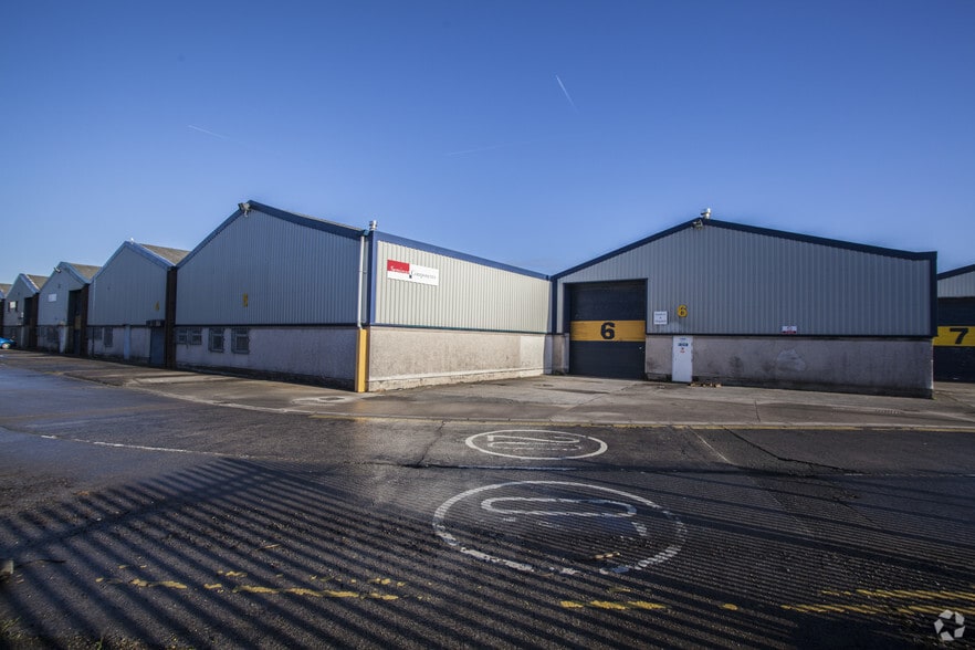 Carmarthen Rd, Swansea à louer - Photo principale - Image 1 de 2