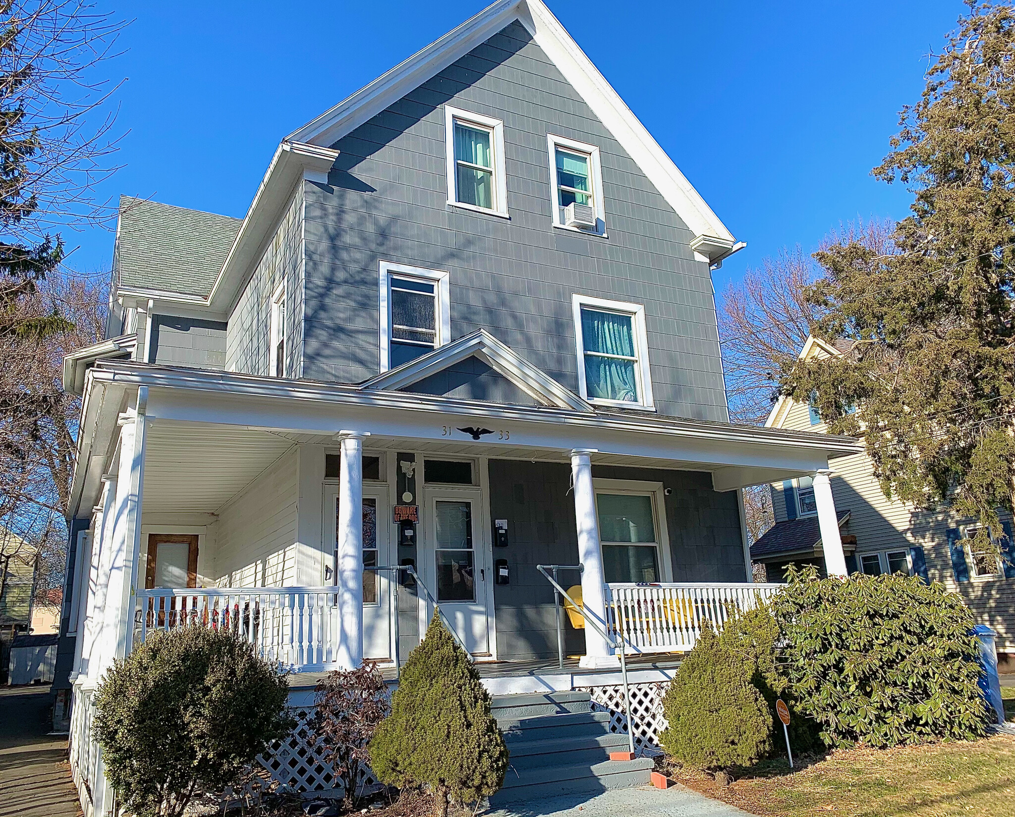 31 Wallace St, New Britain, CT à vendre Photo principale- Image 1 de 12