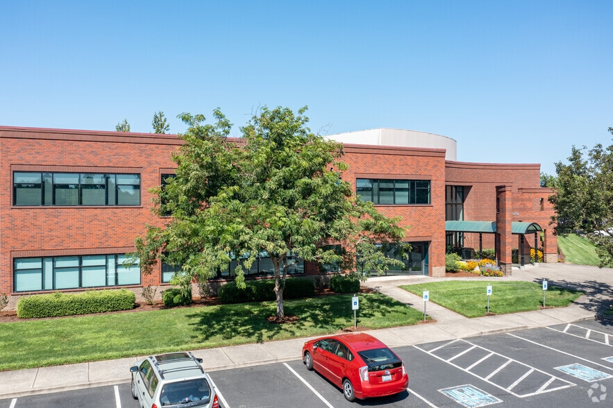 16703 SE McGillivray Blvd, Vancouver, WA à louer - Photo du bâtiment - Image 2 de 9