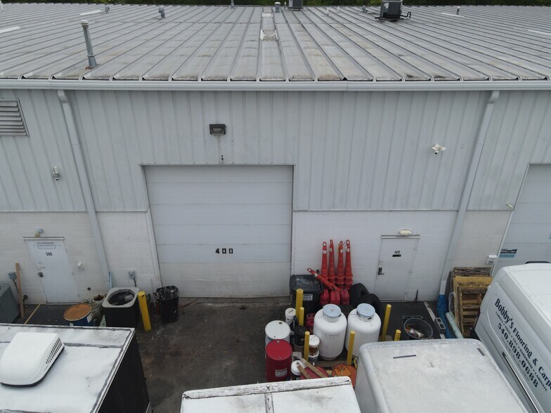 10950 Pierson Dr, Fredericksburg, VA à louer - Photo du bâtiment - Image 3 de 7