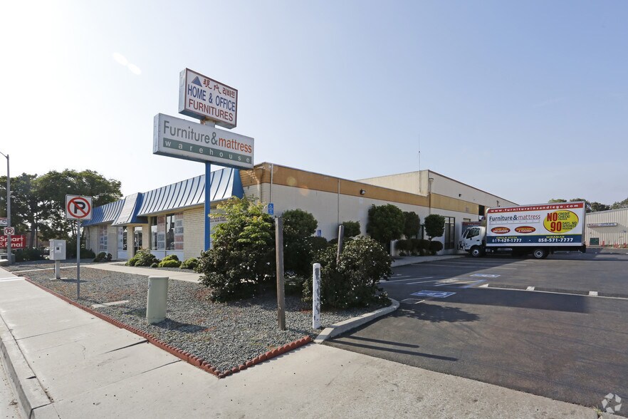 3121 Main St, Chula Vista, CA à louer - Photo du bâtiment - Image 2 de 4