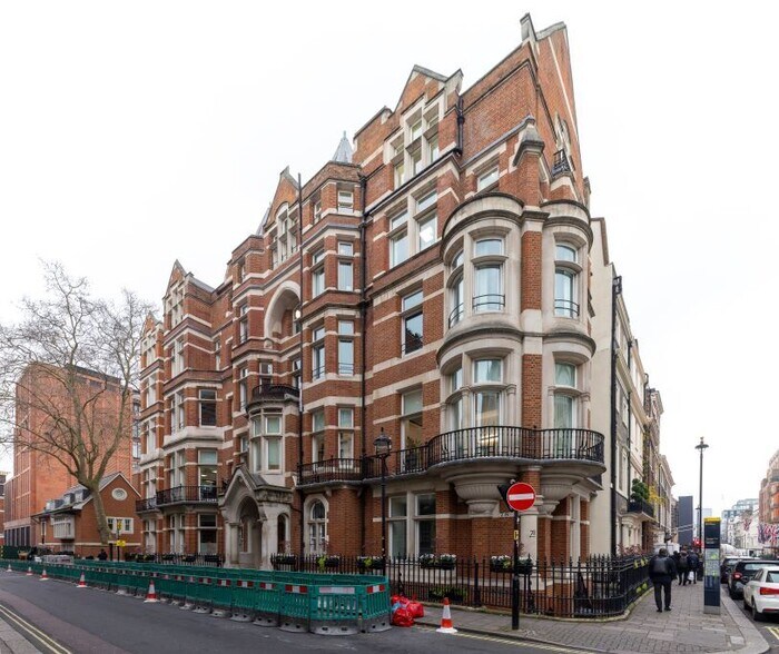 78 Brook St, Londres à louer - Photo du bâtiment - Image 1 de 4