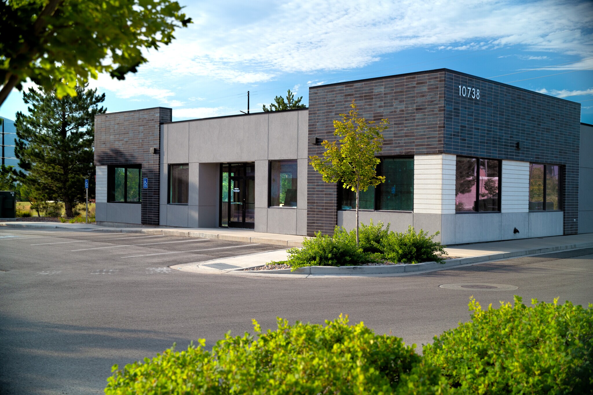 10738 S Beckstead Ln, South Jordan, UT for lease Building Photo- Image 1 of 3