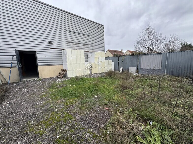 10 Allée Des Chaumes, Conflans-Sainte-Honorine à louer - Photo du bâtiment - Image 2 de 2