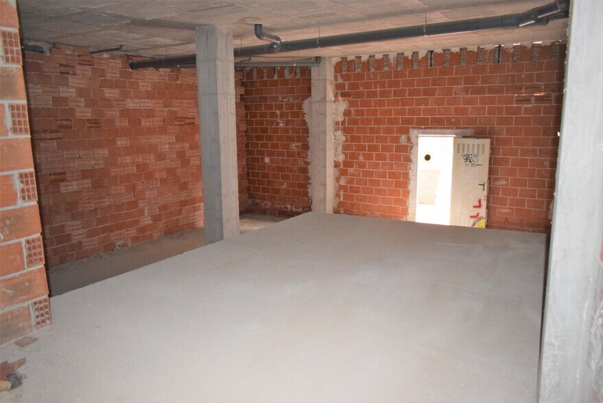 Retail in Murcia for sale - Building Photo - Image 3 of 8