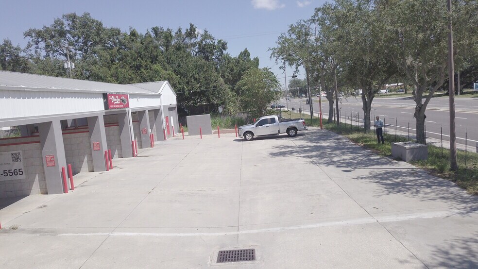 11250 E Dr Martin Luther King Jr Blvd, Seffner, FL à vendre - Photo du bâtiment - Image 2 de 20