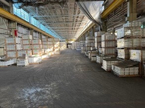 235 N 16th St, Lebanon, PA for lease Interior Photo- Image 1 of 2