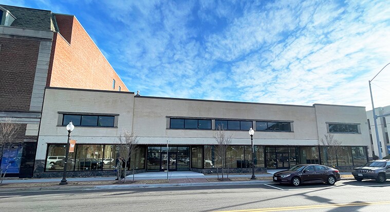 2800 Washington Ave, Newport News, VA à louer - Photo du bâtiment - Image 2 de 6