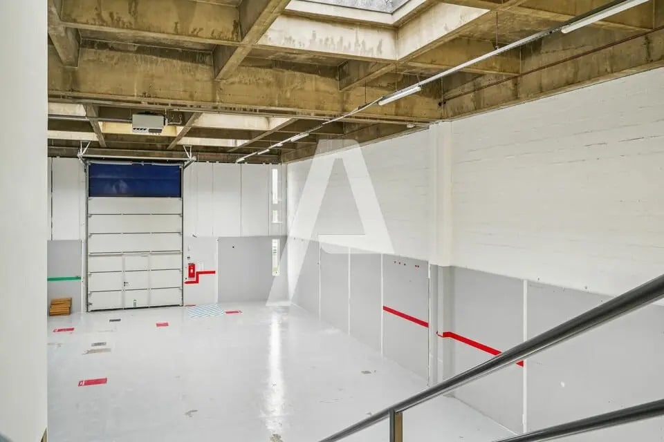 Flex in Rungis for lease Interior Photo- Image 1 of 6