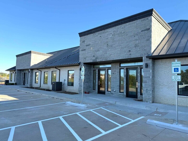 3925 S Preston Rd, Celina, TX à louer - Photo de construction - Image 3 de 10