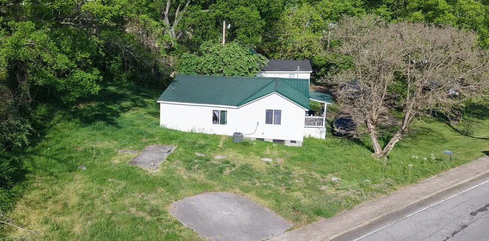 107 N James M Campbell Blvd, Columbia, TN à vendre - Photo du bâtiment - Image 3 de 5