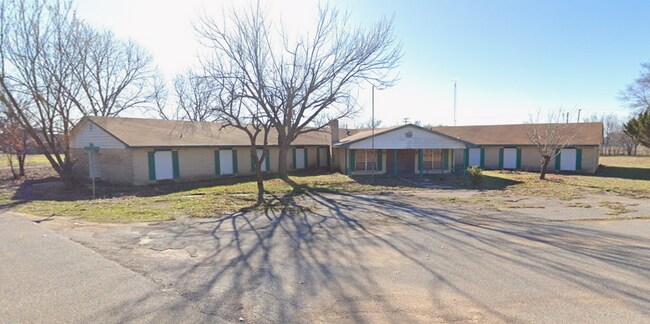 More details for 600 E California Ave, Walters, OK - Health Care for Sale