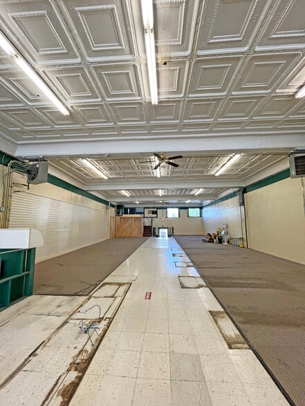 131 Main St, Pittsfield, ME for lease - Building Photo - Image 2 of 7