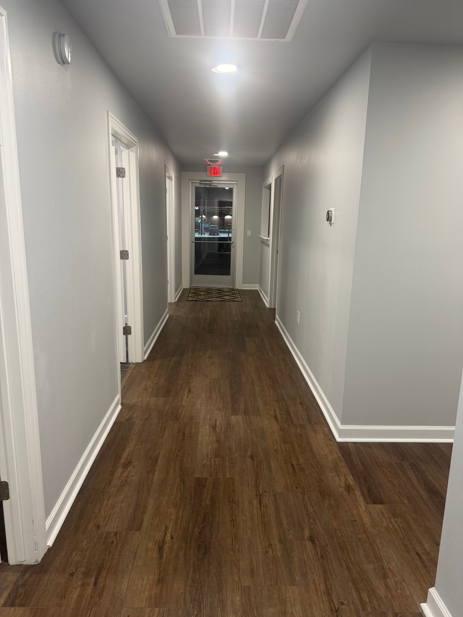 2060 Orchard St, Springdale, AR à louer Photo intérieure- Image 1 de 10