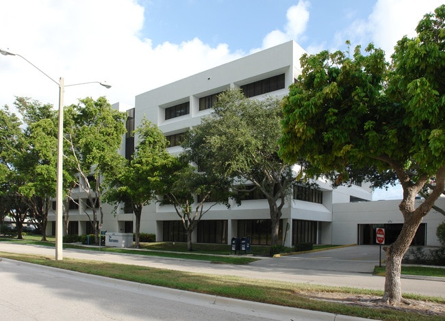 More details for 1615 Forum Pl, West Palm Beach, FL - Office for Lease