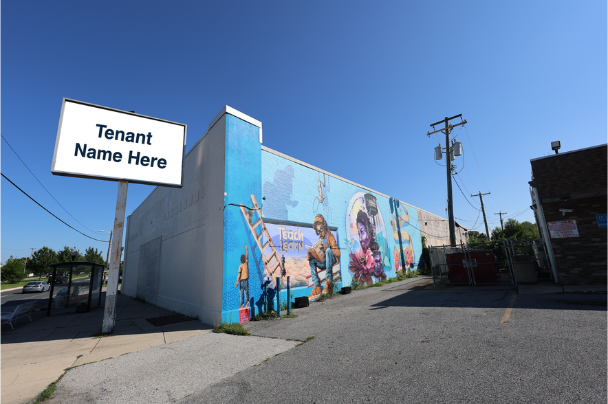 1725 Dundalk Ave, Baltimore, MD for lease - Building Photo - Image 2 of 8