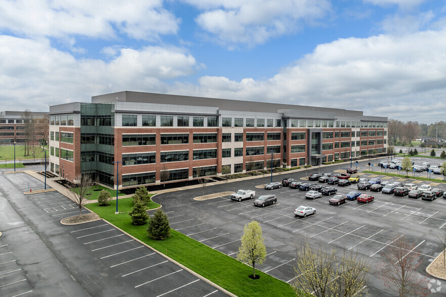 3075 Loyalty Cir, Columbus, OH à vendre - Photo principale - Image 1 de 1