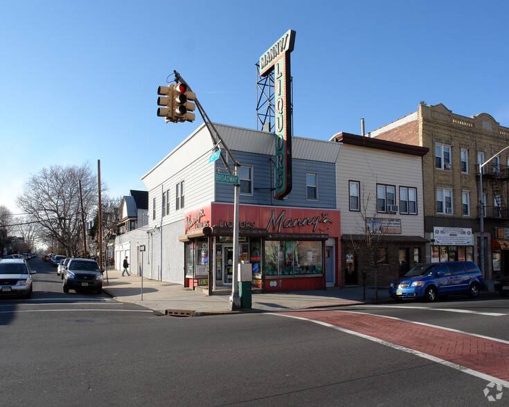 941 Broadway, Bayonne, NJ à vendre - Photo principale - Image 1 de 1