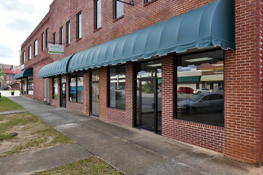 304 W Broad Ave, Albany, GA for lease - Primary Photo - Image 1 of 15