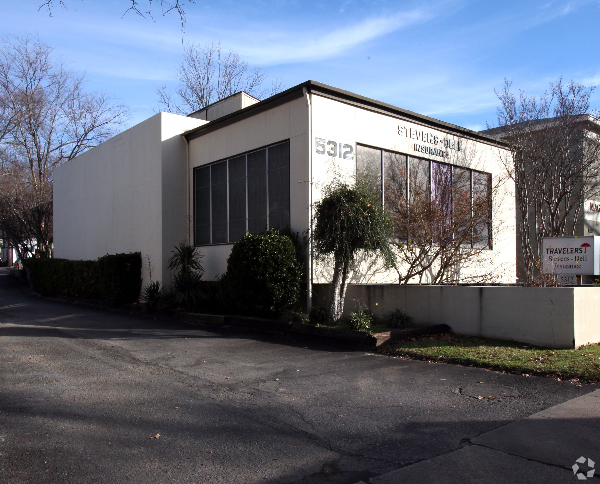 5312 W Markham St, Little Rock, AR for lease Primary Photo- Image 1 of 9