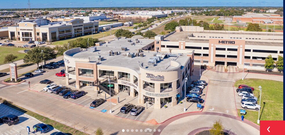 25210 NW Fwy, Cypress, TX à louer - Photo du bâtiment - Image 3 de 4