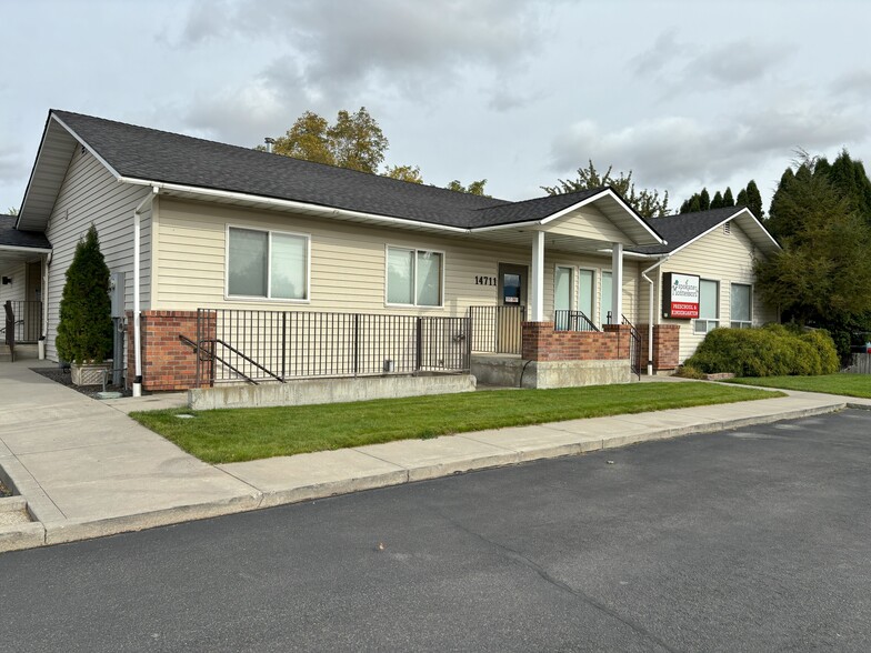 14711 E Broadway Ave, Spokane Valley, WA à vendre - Photo principale - Image 1 de 4