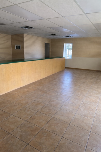 239 N 9th St, Montrose, CO for lease - Building Photo - Image 2 of 4