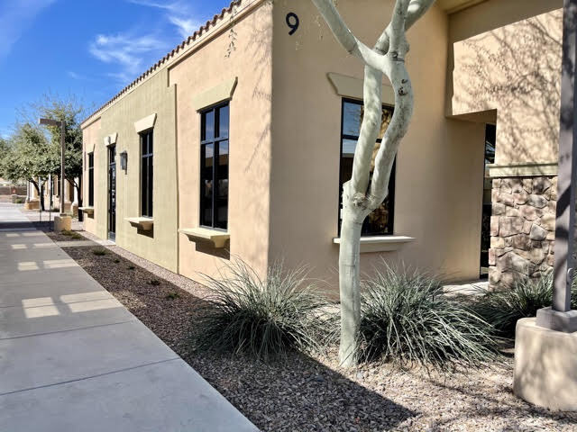 16515 S 40th St, Phoenix, AZ à vendre - Photo du bâtiment - Image 2 de 16