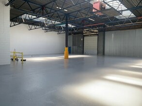 29 Blundells Rd, Milton Keynes à louer Photo intérieure- Image 2 de 2