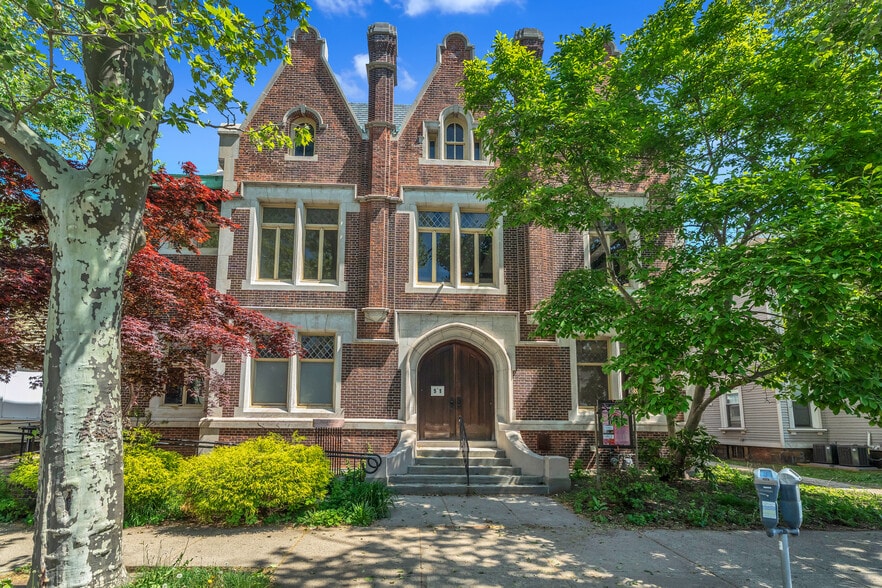 51 Trumbull St, New Haven, CT à vendre - Photo du bâtiment - Image 1 de 81