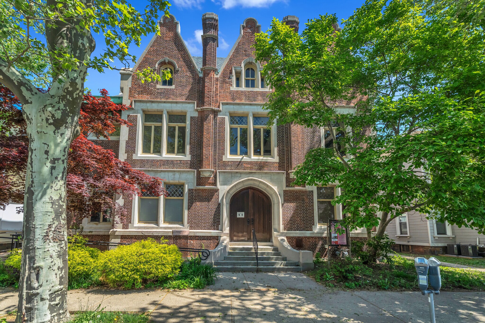 51 Trumbull St, New Haven, CT à vendre Photo du bâtiment- Image 1 de 82