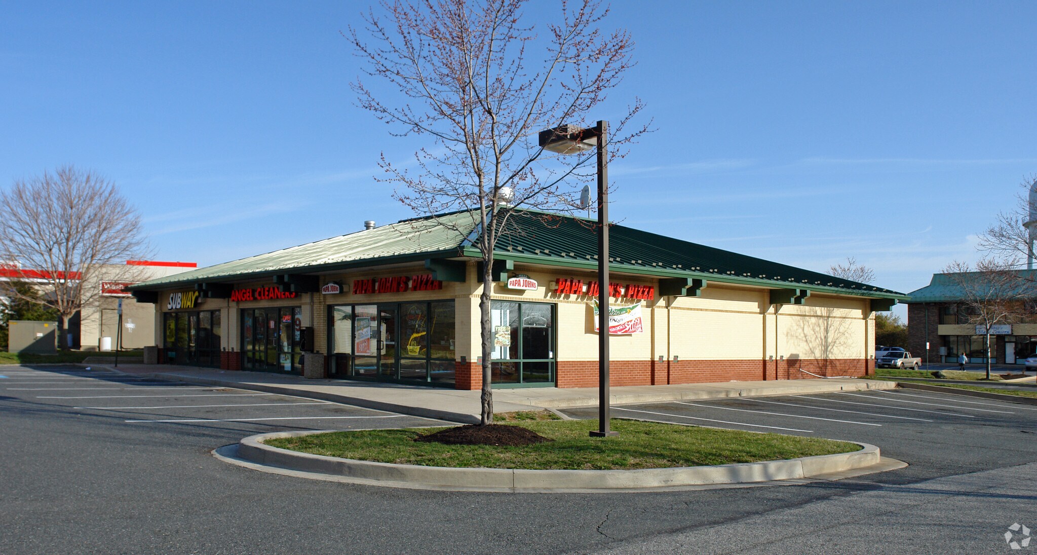 2017 Rock Spring Rd, Forest Hill, MD à louer Photo principale- Image 1 de 4