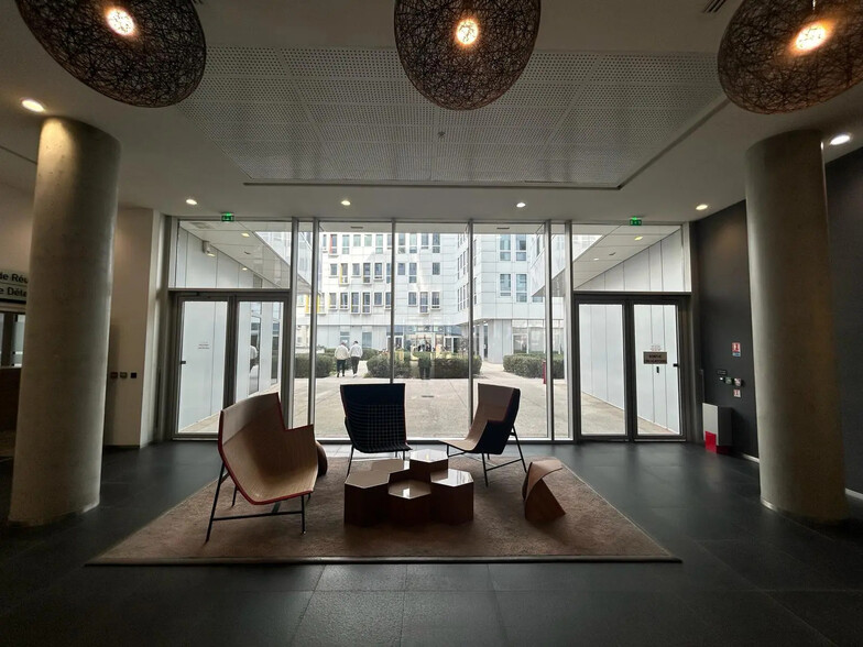 79 Boulevard De Dunkerque, Marseille à louer - Hall d’entrée - Image 2 de 19