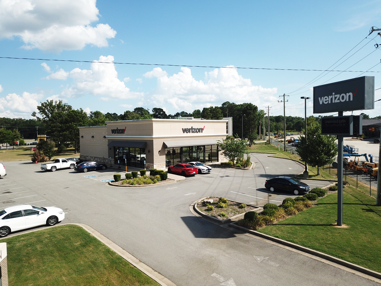 20457 Interstate 30 S, Benton, AR for sale - Building Photo - Image 1 of 1