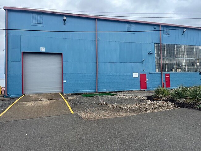 Plus de détails pour 2301 Duss Ave, Ambridge, PA - Industriel à louer