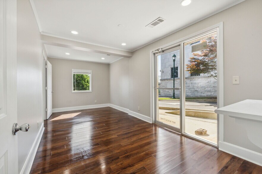 37 Court St, Jasper, GA à louer - Photo du bâtiment - Image 3 de 23