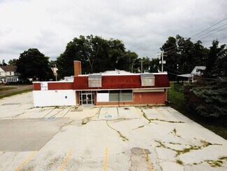 Plus de détails pour 200 S East St, Le Roy, IL - Commerce de détail à vendre