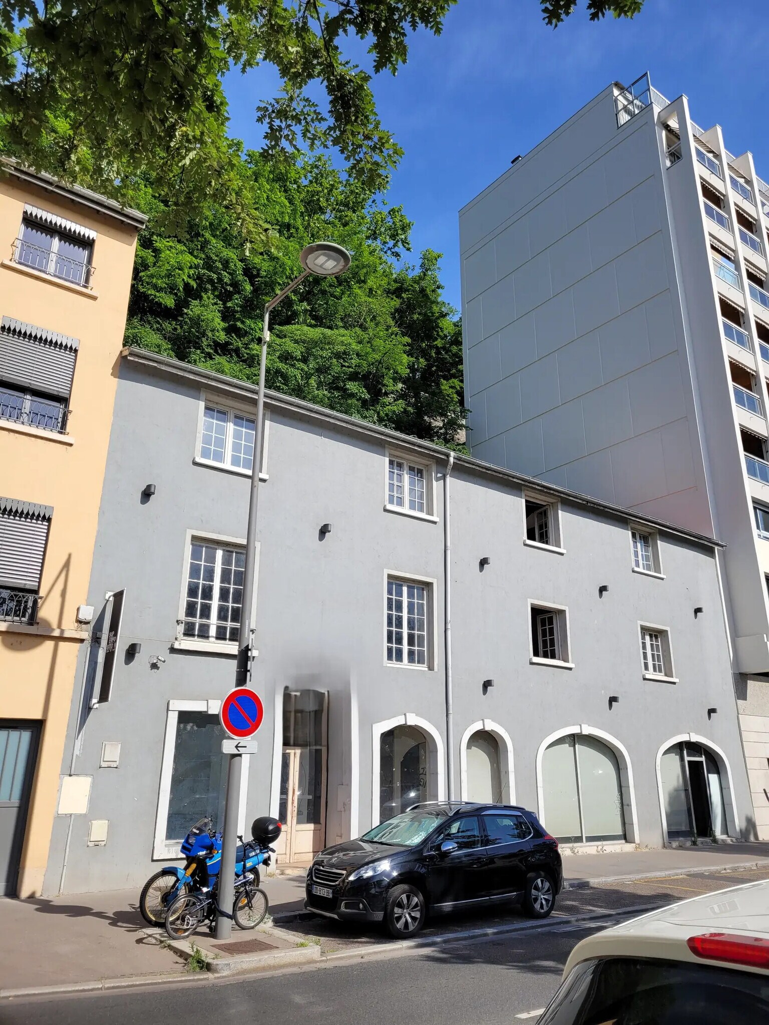 Office in Caluire-et-Cuire for sale Building Photo- Image 1 of 8