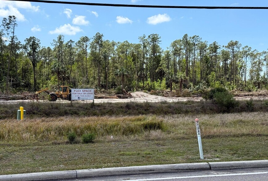 3864 Beck Blvd, Naples, FL for sale - Building Photo - Image 1 of 9
