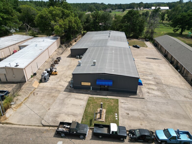 3550 Westway St, Tyler, TX for lease - Building Photo - Image 3 of 9