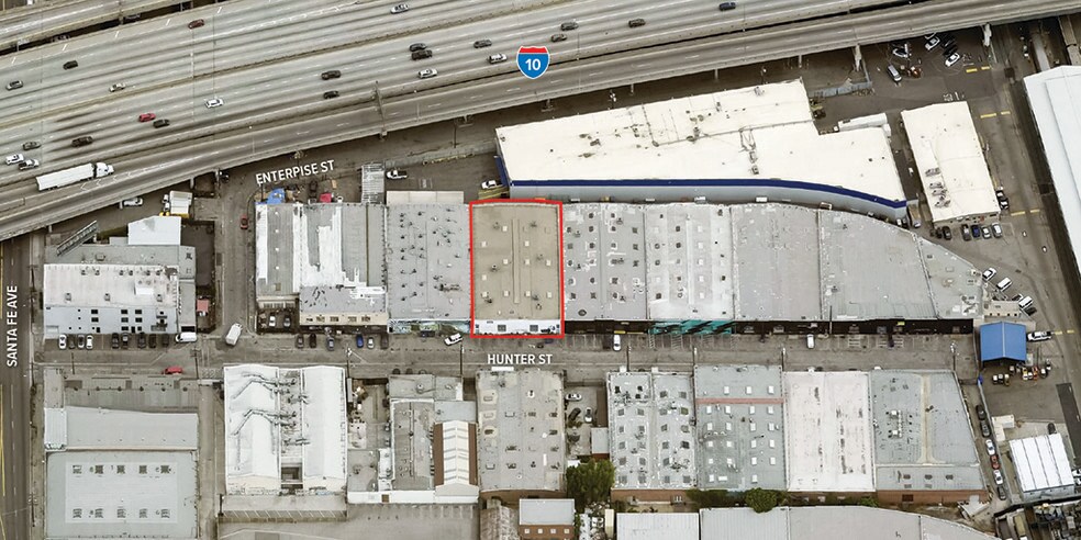 2441-2445 Hunter St, Los Angeles, CA à louer - Photo du bâtiment - Image 1 de 9