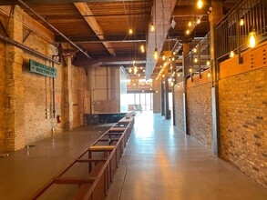 3057 N Rockwell St, Chicago, IL for lease Interior Photo- Image 1 of 6