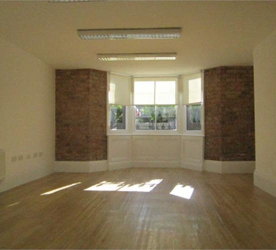 43 Victoria Rd, Darlington for lease - Interior Photo - Image 2 of 3