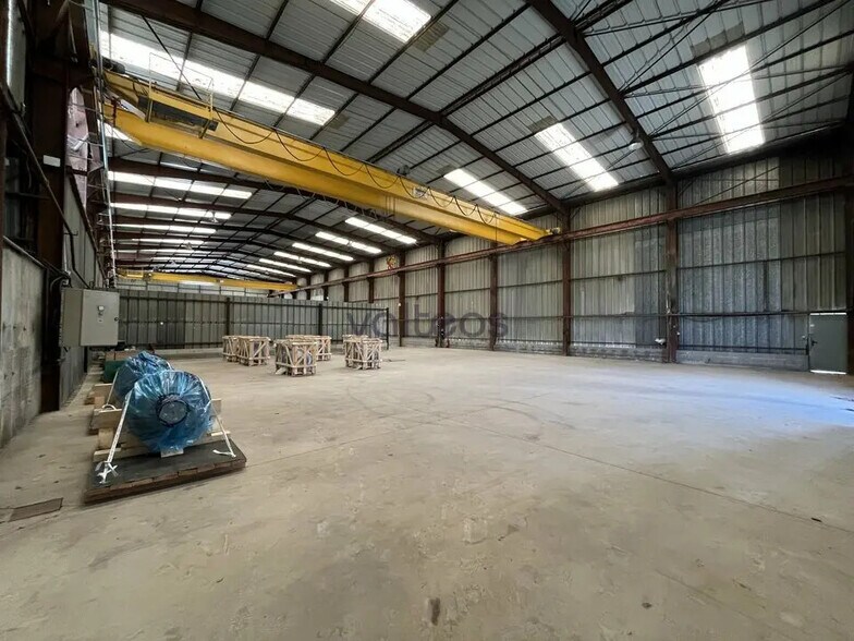 Bureau dans Escalquens à louer - Photo du bâtiment - Image 2 de 6