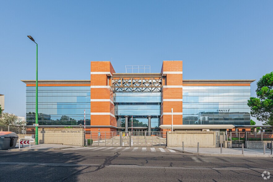 Bureau dans Alcobendas, Madrid à louer - Photo principale - Image 1 de 3