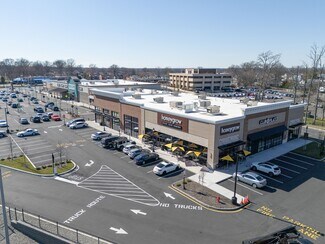Plus de détails pour 1000 Saint Georges Ave, Avenel, NJ - Commerce de détail à louer