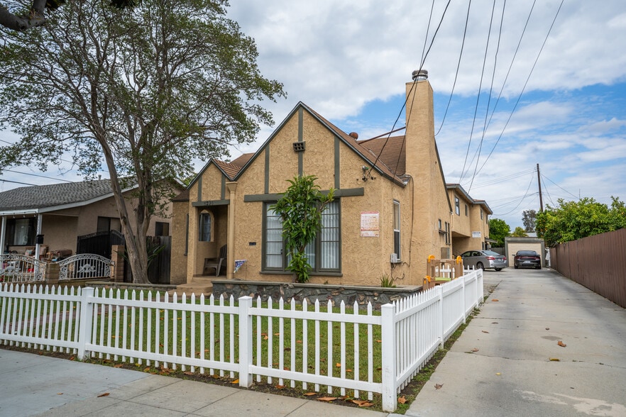 5220 Pacific Ave, Long Beach, CA for sale - Primary Photo - Image 1 of 14