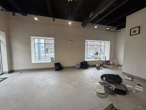 515 West Ave, Bridgeport, CT for lease Interior Photo- Image 1 of 5